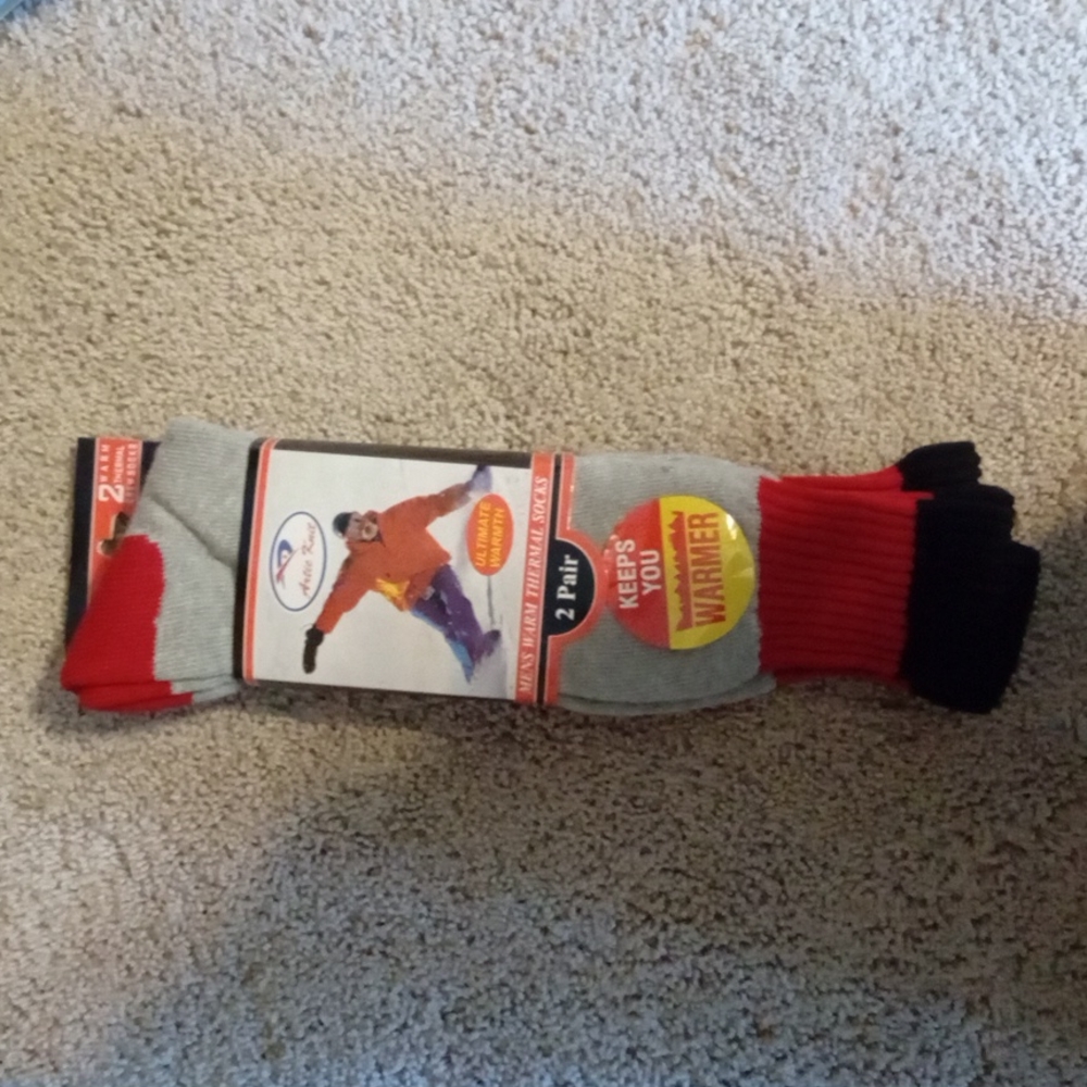 Artic zenith thermal socks NWT